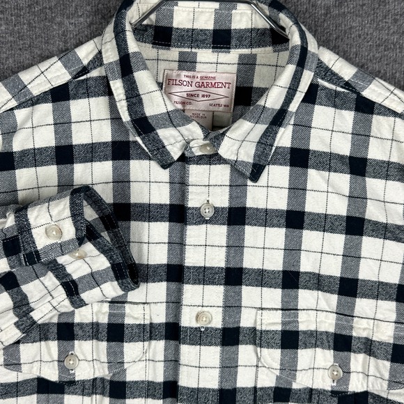 Filson Alaskan Guide Flannel‎ Shirt Mens Medium Plaid Cream Black Long Sleeve